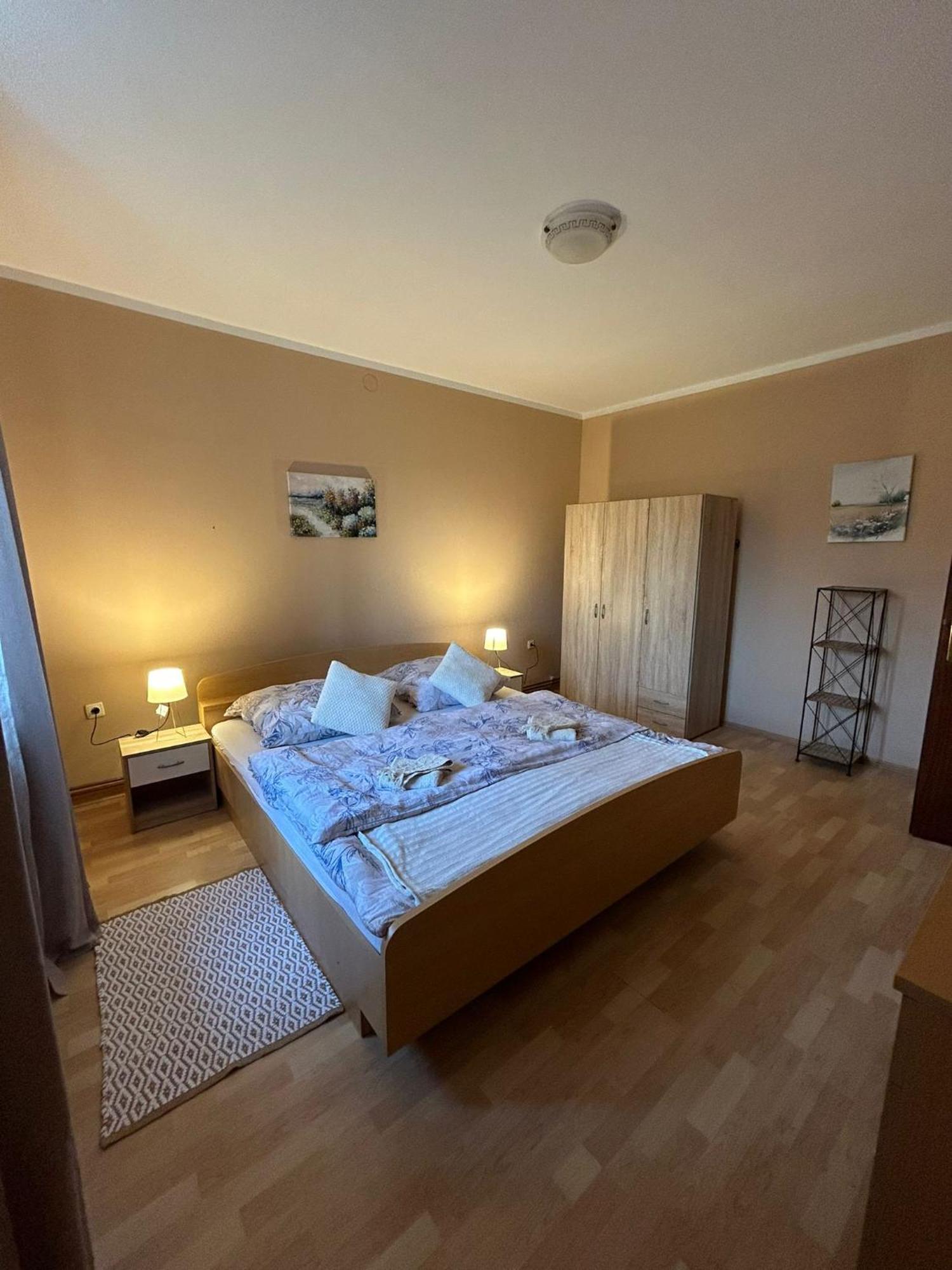 Domus Nostra Apartman Lovinac  Kültér fotó